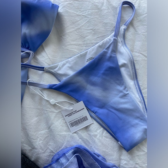 NWT Barbados Bottom - Cloud
by Monday Swimwear (medium) itsy bitsy - Picture 4 of 5